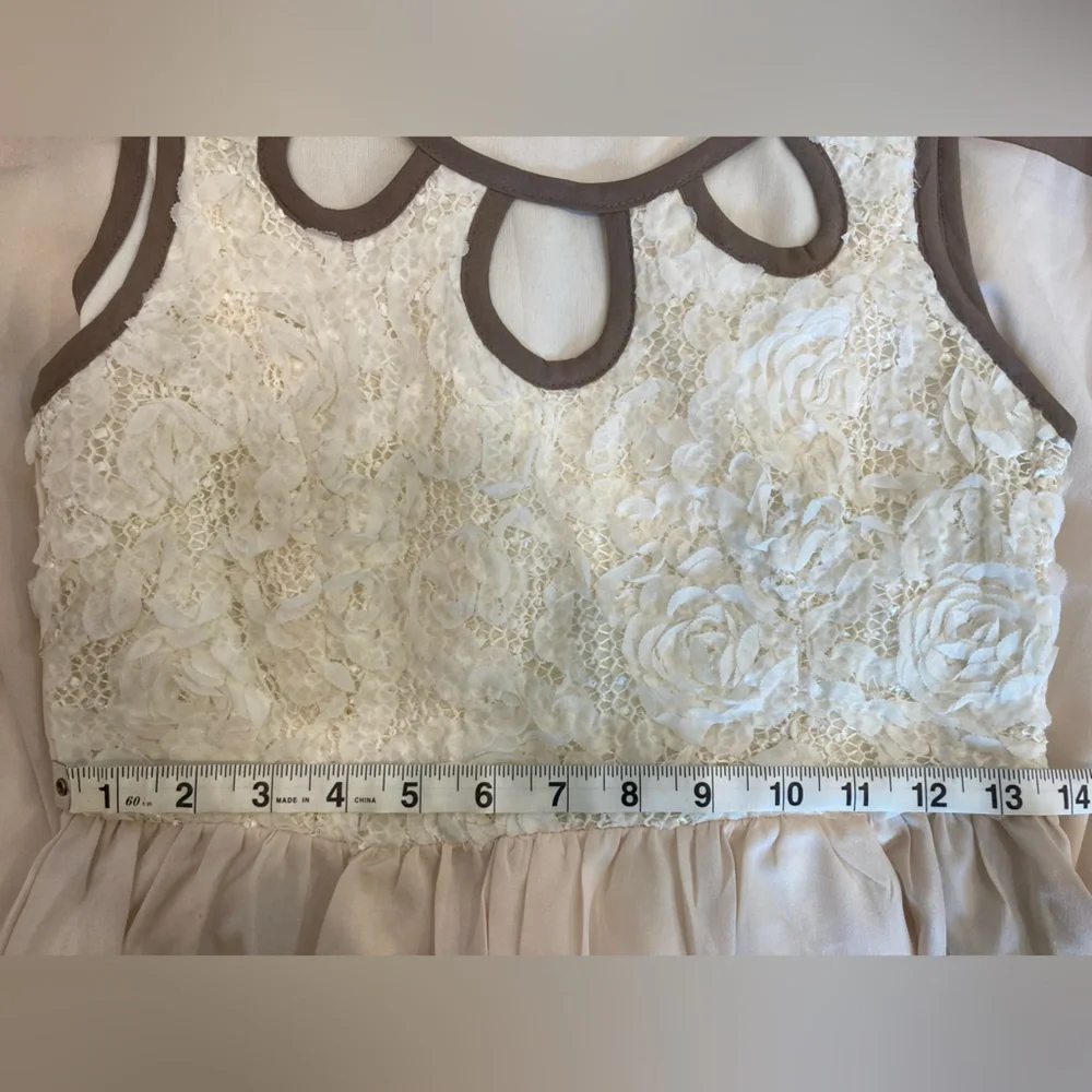 Altar’d State dress - Picture 4 of 5